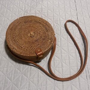 NWOT Round Woven Basket Purse